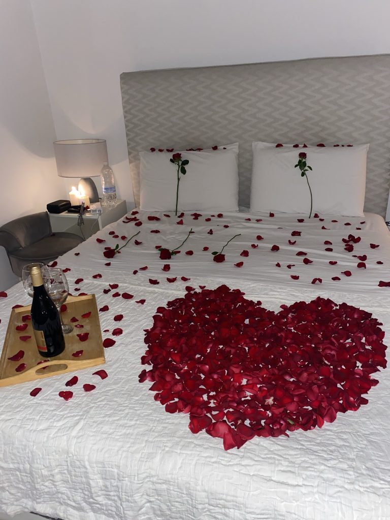 Day 9 – Santorini: Le Moustache, Imerovigli, and the Surprise of a Lifetime